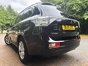 Used 2015 Mitsubishi Outlander GX3h Black - Interior and Exterior details 11