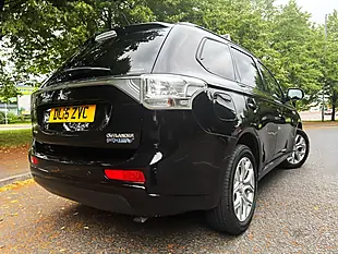 Used 2015 Mitsubishi Outlander GX3h Black - Interior and Exterior details 13