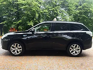 Used 2015 Mitsubishi Outlander GX3h Black - Interior and Exterior details 5