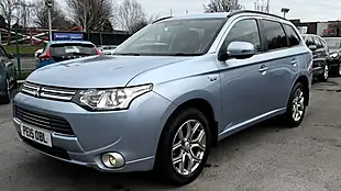 Used 2015 Mitsubishi Outlander GX3h Blue - Interior and Exterior details 7