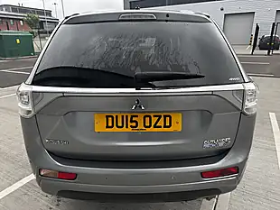 Used 2015 Mitsubishi Outlander GX3h Grey - Interior and Exterior details 10