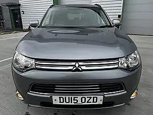 Used 2015 Mitsubishi Outlander GX3h Grey - Interior and Exterior details 3