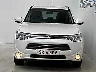 Used 2015 Mitsubishi Outlander GX3h White - Interior and Exterior details 2