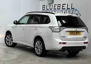Used 2015 Mitsubishi Outlander GX3h White - Interior and Exterior details 5