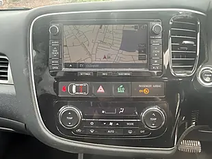Used 2015 Mitsubishi Outlander GX4h Black - Interior and Exterior details 13