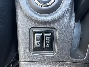 Used 2015 Mitsubishi Outlander GX4h Grey - Interior and Exterior details 15