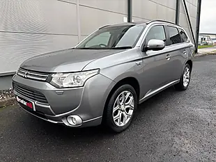 Used 2015 Mitsubishi Outlander GX4h Grey - Interior and Exterior details 8