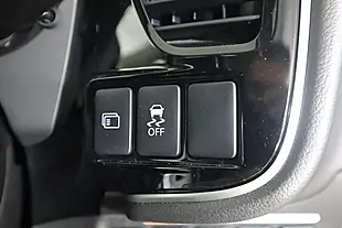 Used 2015 Mitsubishi Outlander GX4h Grey - Interior and Exterior details 19