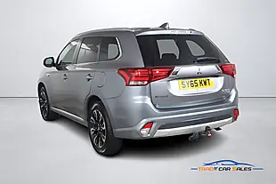 Used 2015 Mitsubishi Outlander GX4h Grey - Interior and Exterior details 4