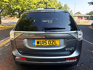 Used 2015 Mitsubishi Outlander GX4h Grey - Interior and Exterior details 7