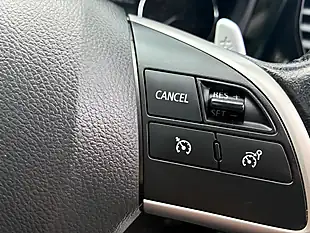 Used 2015 Mitsubishi Outlander GX4h White - Interior and Exterior details 18