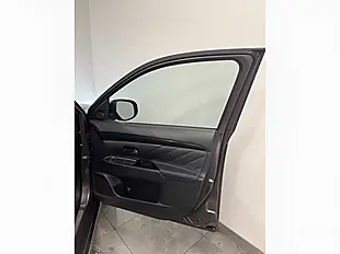Used 2015 Mitsubishi Outlander GX4hs Brown - Interior and Exterior details 11