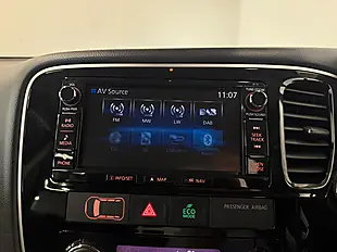 Used 2015 Mitsubishi Outlander GX4hs Brown - Interior and Exterior details 17