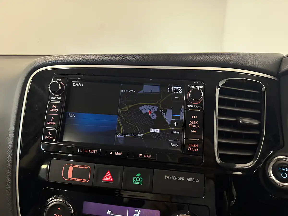 Used 2015 Mitsubishi Outlander GX4hs Brown - Interior and Exterior details 18