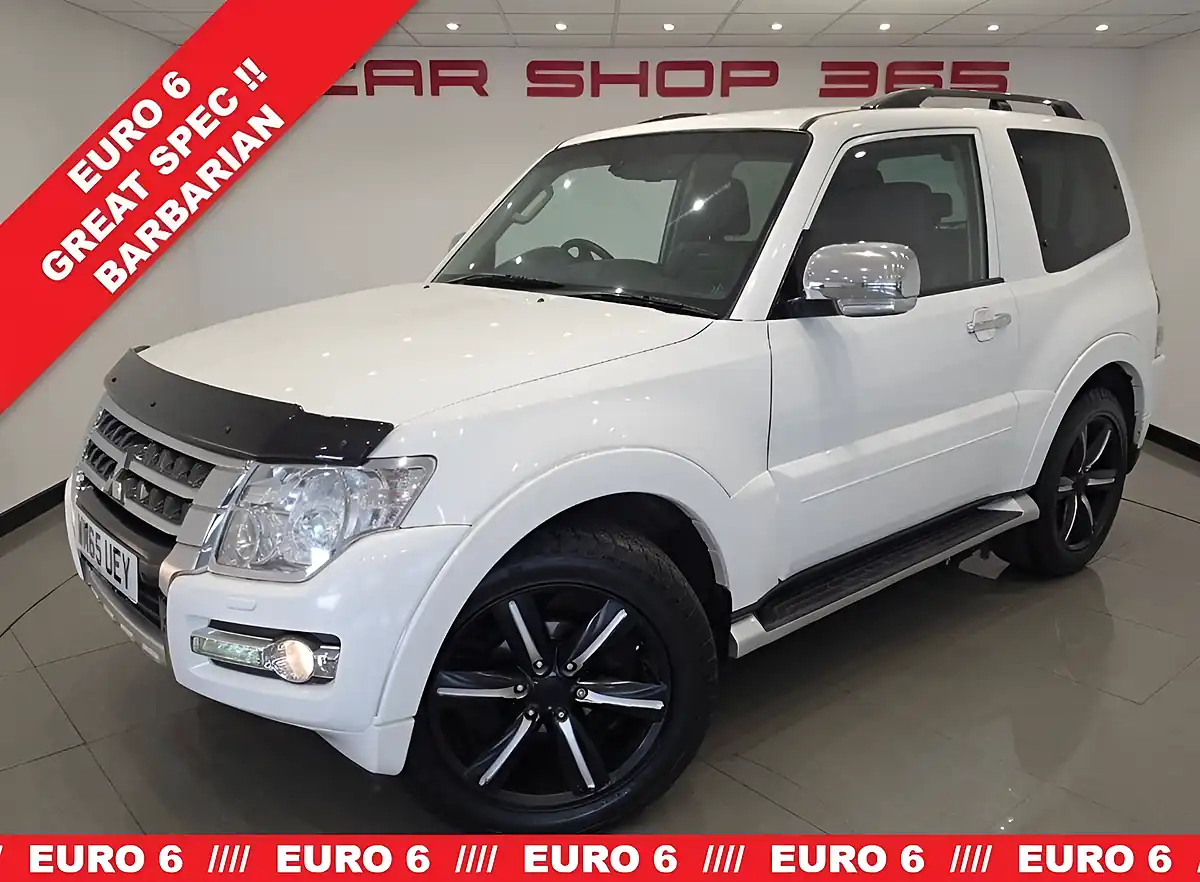 Used 2015 Mitsubishi Shogun Barbarian White - Front View