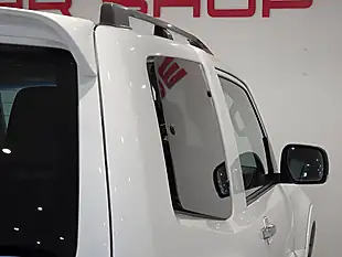 Used 2015 Mitsubishi Shogun Barbarian White - Interior and Exterior details 13