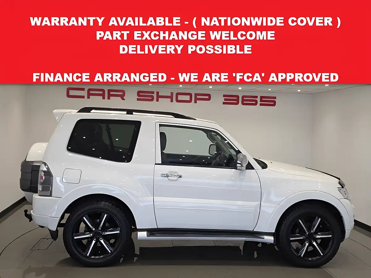 Used 2015 Mitsubishi Shogun Barbarian White - Interior and Exterior details 3