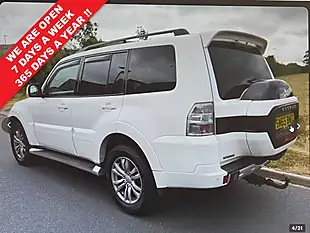 Used 2015 Mitsubishi Shogun SG3 White - Interior and Exterior details 2