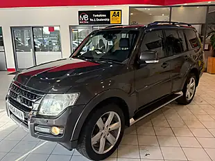 Used 2015 Mitsubishi Shogun SG4 Grey - Interior and Exterior details 3