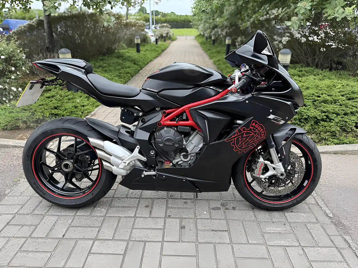 Used 2015 Mv Agusta F3 800 Eas Black - Front View