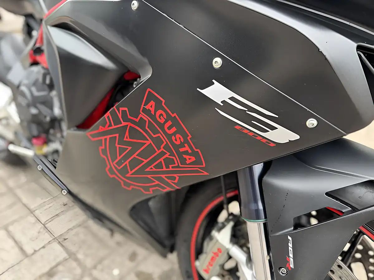 Used 2015 Mv Agusta F3 800 Eas Black - Interior and Exterior details 8
