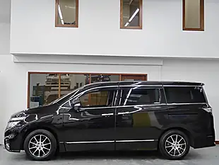 Used 2015 Nissan Elgrand Highway Star Black - Interior and Exterior details 7