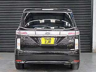 Used 2015 Nissan Elgrand Highway Star Black - Interior and Exterior details 8