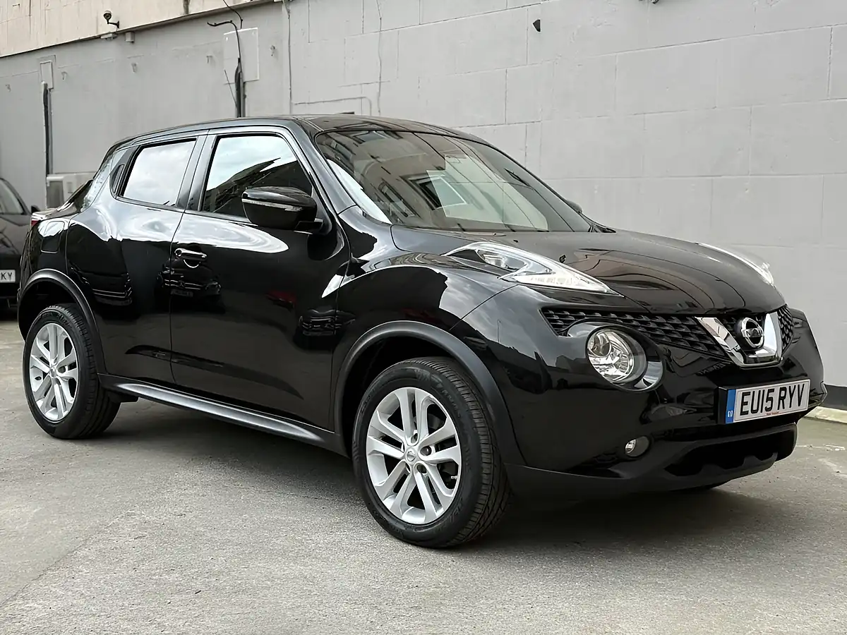 Used 2015 Nissan Juke Acenta Black - Front View