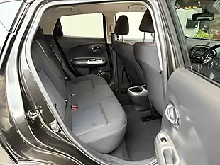Used 2015 Nissan Juke Acenta Black - Interior and Exterior details 13