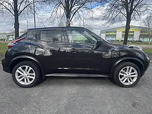 Used 2015 Nissan Juke Acenta Black - Interior and Exterior details 9