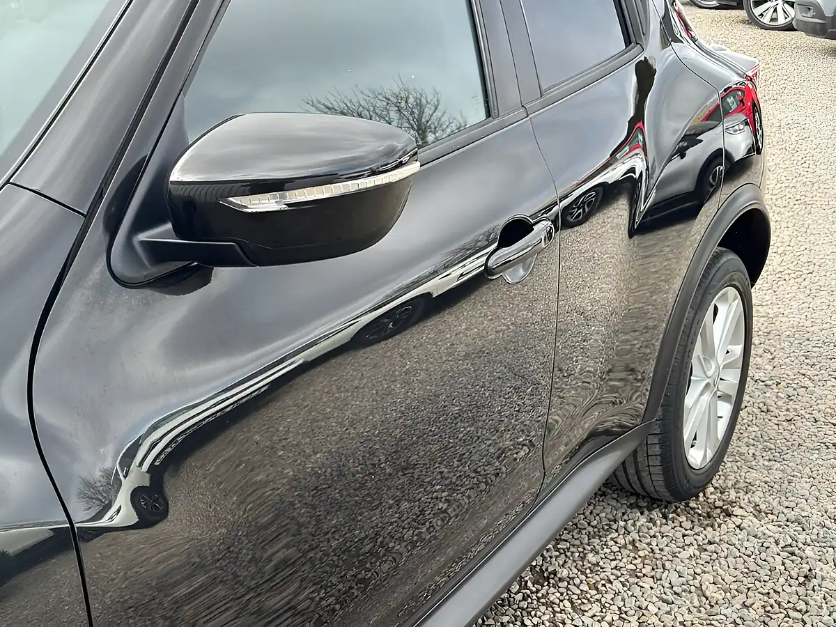 Used 2015 Nissan Juke Acenta Premium Black - Interior and Exterior details 12