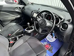 Used 2015 Nissan Juke Acenta Premium Black - Interior and Exterior details 17