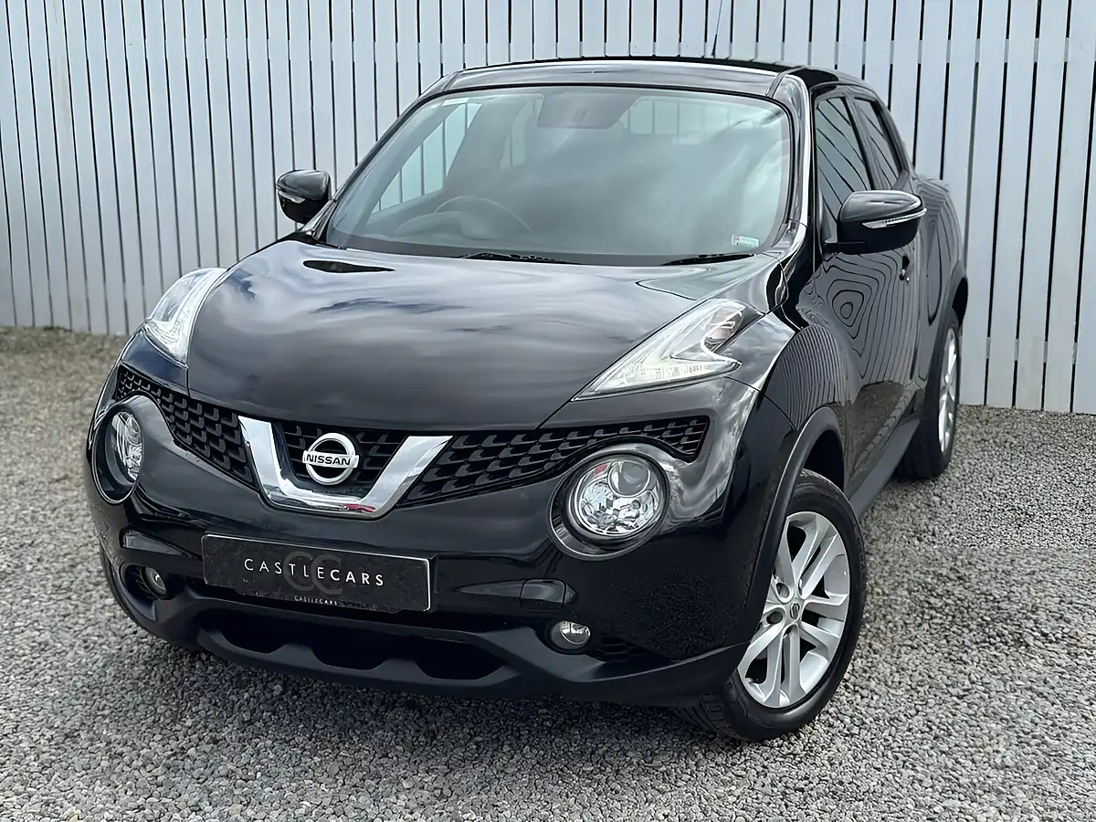 Used 2015 Nissan Juke Acenta Premium Black - Interior and Exterior details 2