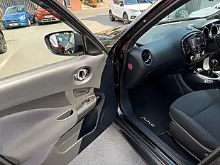 Used 2015 Nissan Juke Acenta Premium Black - Interior and Exterior details 13