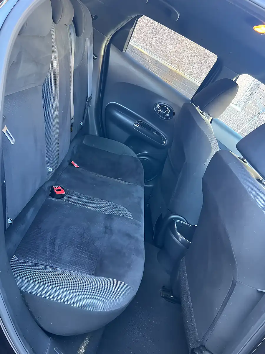 Used 2015 Nissan Juke Acenta Premium Black - Interior and Exterior details 8
