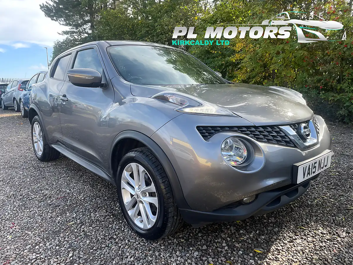 Used 2015 Nissan Juke Acenta Premium Grey - Front View