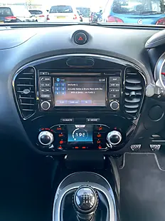 Used 2015 Nissan Juke Acenta Premium Grey - Interior and Exterior details 15