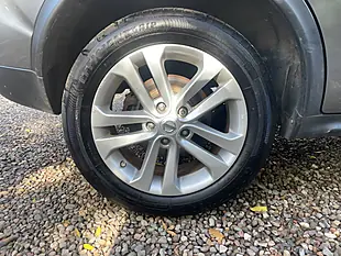 Used 2015 Nissan Juke Acenta Premium Grey - Interior and Exterior details 18