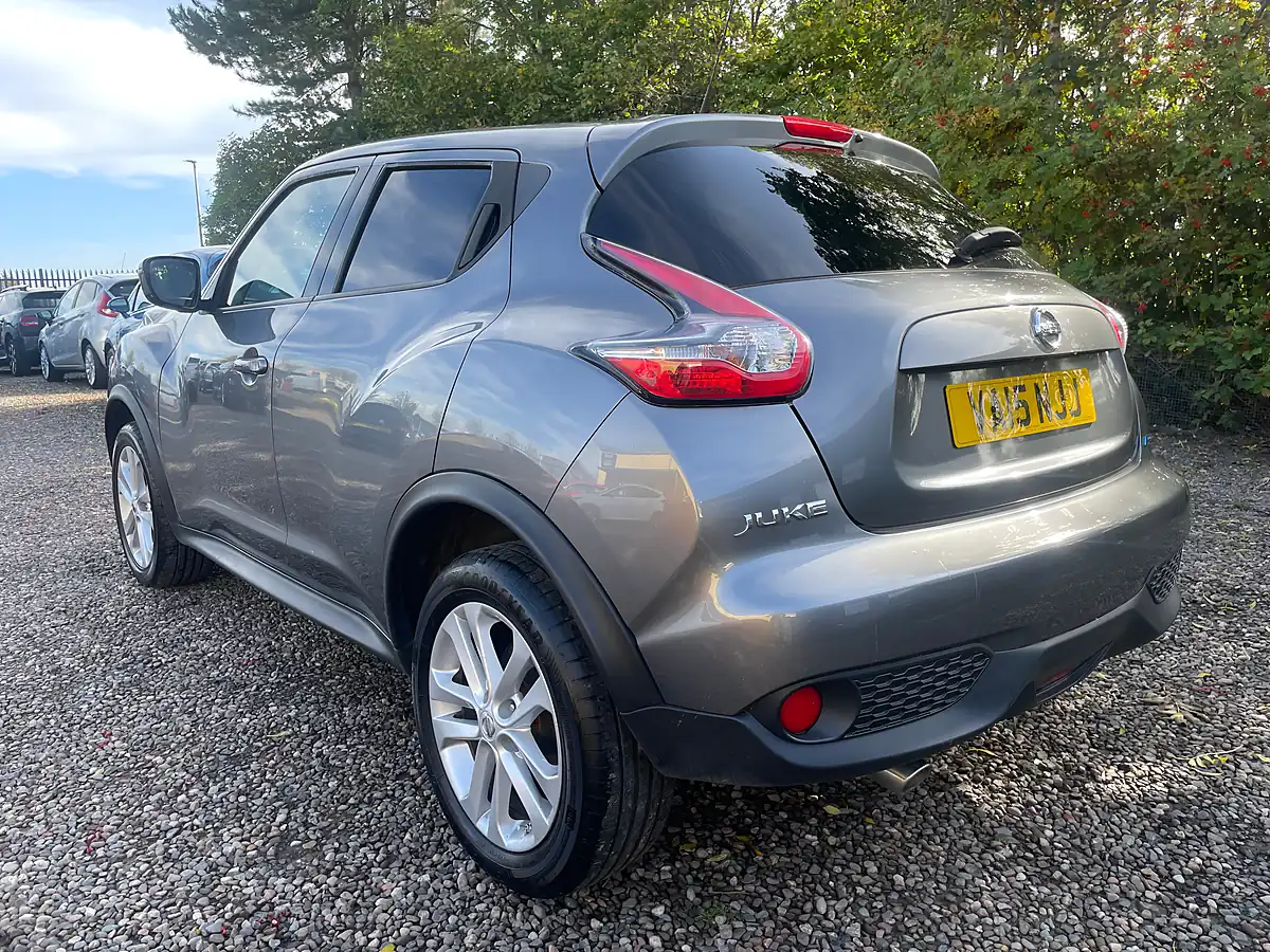 Used 2015 Nissan Juke Acenta Premium Grey - Interior and Exterior details 4