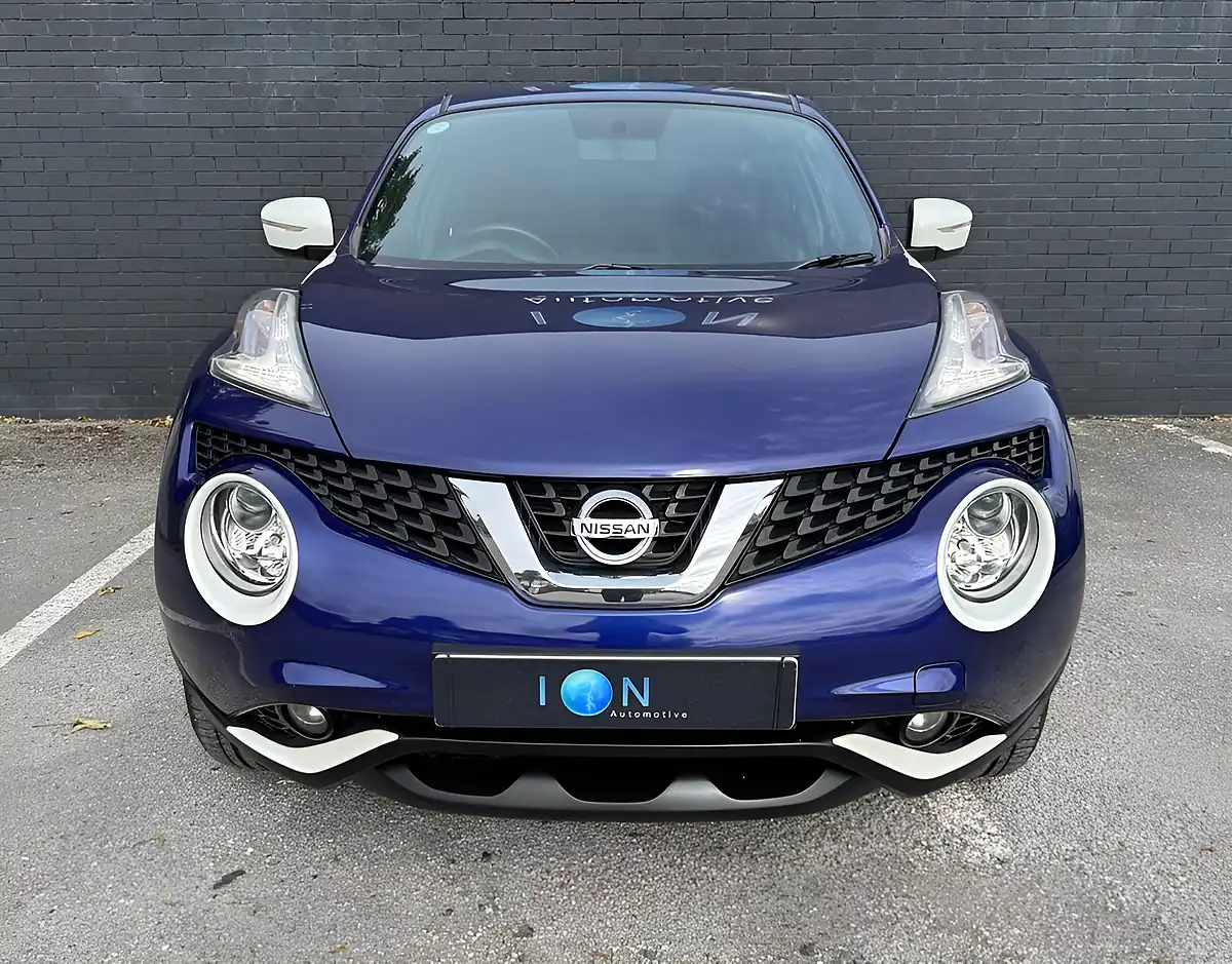 Used 2015 Nissan Juke Acenta Premium Ink Blue Pearl - Interior and Exterior details 12