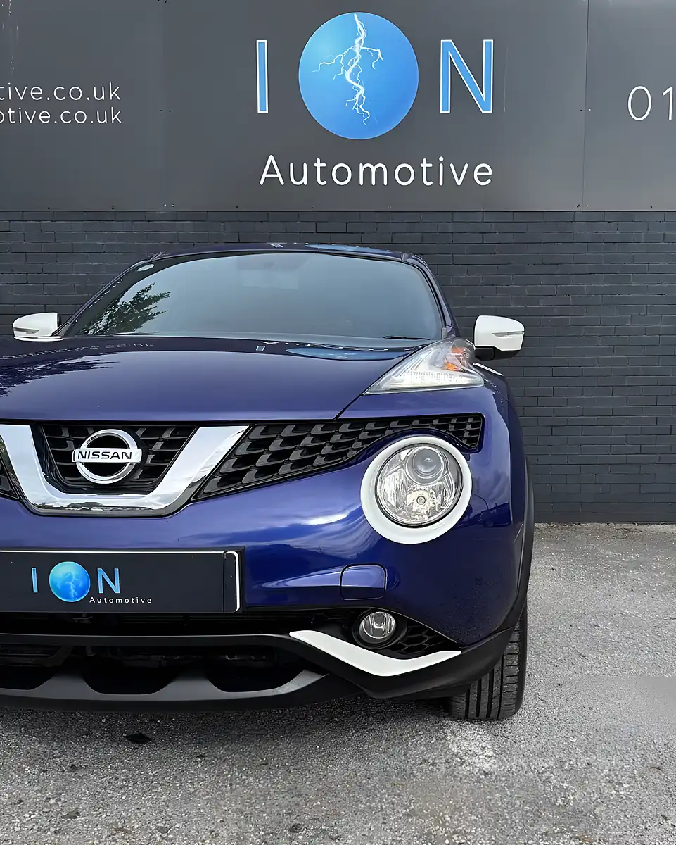 Used 2015 Nissan Juke Acenta Premium Ink Blue Pearl - Interior and Exterior details 4