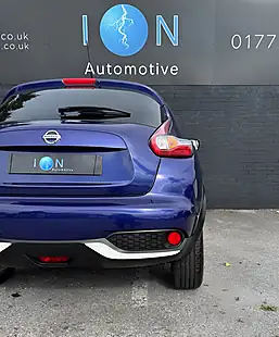 Used 2015 Nissan Juke Acenta Premium Ink Blue Pearl - Interior and Exterior details 5