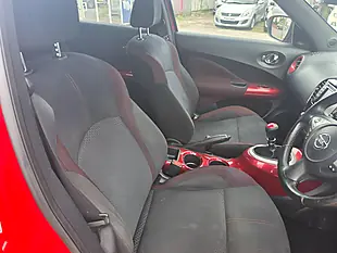 Used 2015 Nissan Juke Acenta Premium Red - Interior and Exterior details 12