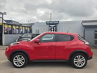 Used 2015 Nissan Juke Acenta Premium Red - Interior and Exterior details 4