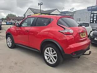 Used 2015 Nissan Juke Acenta Premium Red - Interior and Exterior details 5