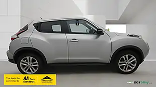 Used 2015 Nissan Juke Acenta Premium Silver - Interior and Exterior details 5