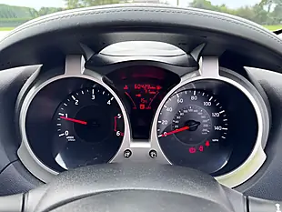 Used 2015 Nissan Juke Acenta Premium Silver - Interior and Exterior details 14