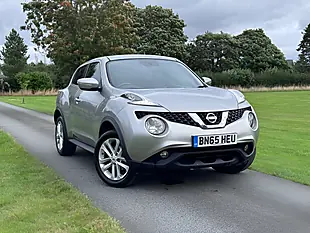 Used 2015 Nissan Juke Acenta Premium Silver - Interior and Exterior details 2