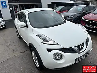 Used 2015 Nissan Juke Acenta Premium White - Interior and Exterior details 6