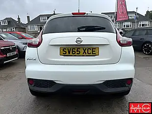Used 2015 Nissan Juke Acenta Premium White - Interior and Exterior details 8